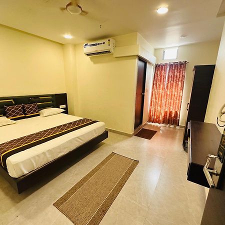 Hotel Dc Signature Jabalpur Ngoại thất bức ảnh